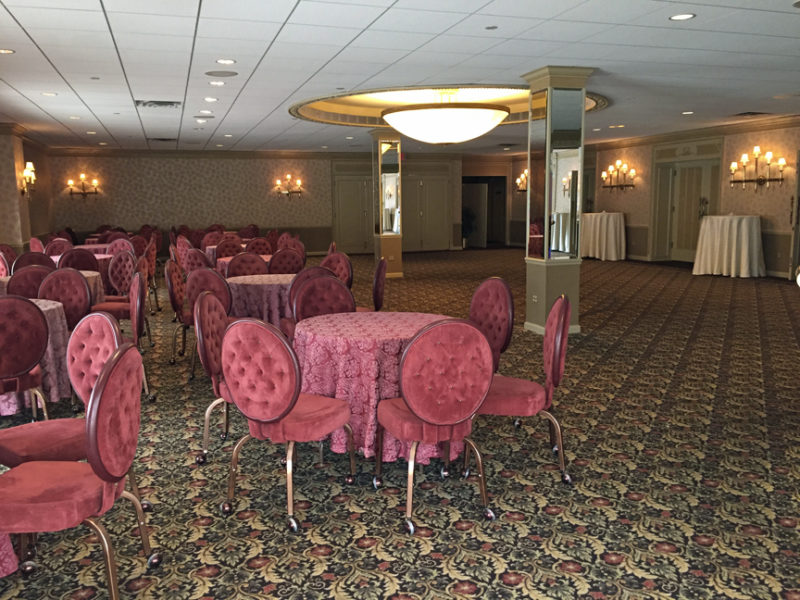 Birchwood Manor Event Spaces & Banquet Rooms
